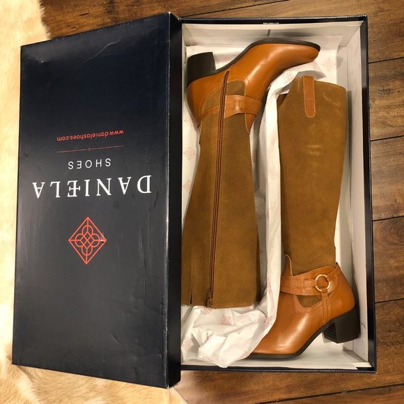 Women's Leather/Suede Heeled Boots by Daniela *New* - Picture 2 of 8